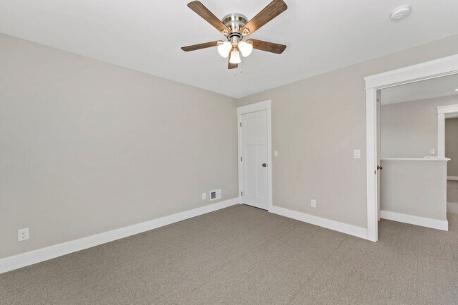 Building Photo - Luxury New Construction Home for Rent in Pittsburgh (Westwood/Oakwood Area)