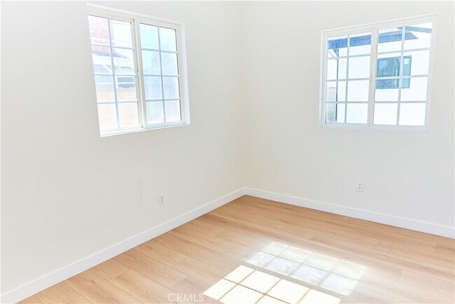 Building Photo - 14745 Bassett St