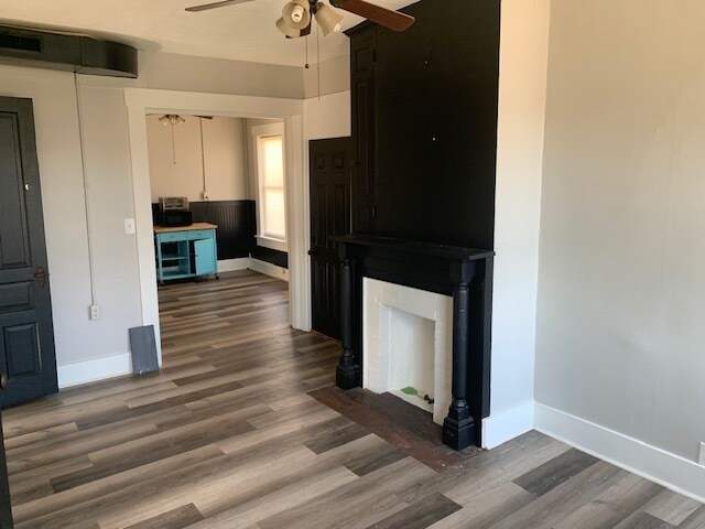 Building Photo - 11 N 4th St