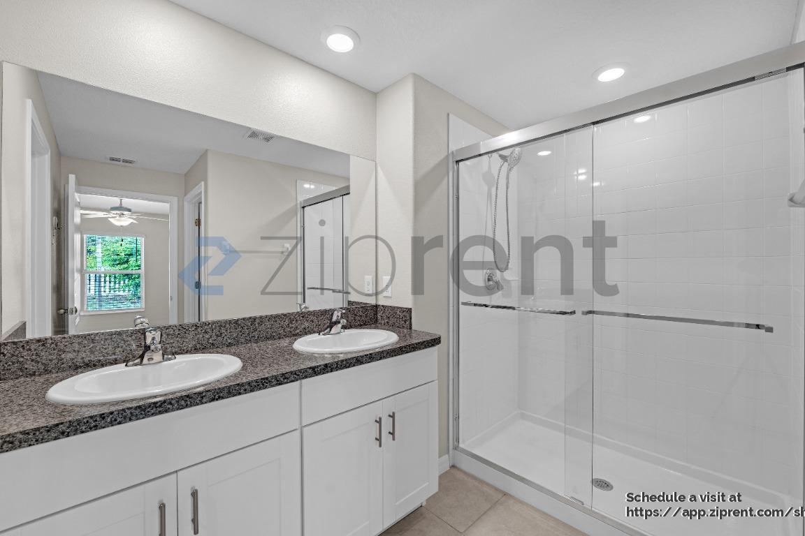 Building Photo - 13343 Willow Bluestar Lp