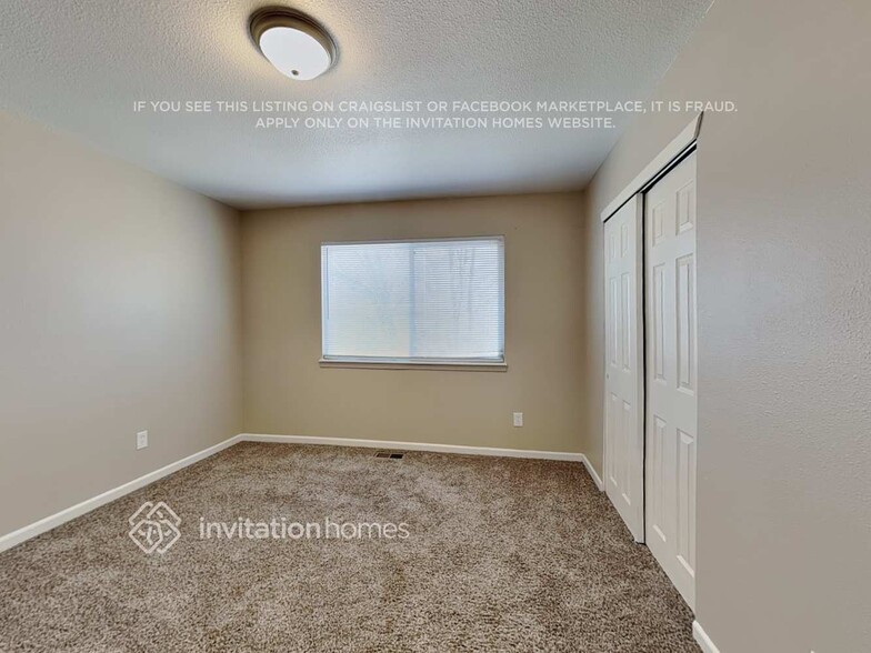 Building Photo - 7025 Burroback Ct