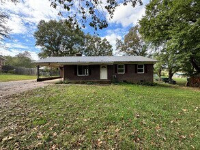 Building Photo - (Currently working on the property) 3/2 in...