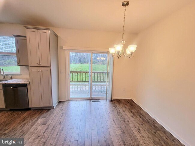 Building Photo - 1842 Boulder Dr