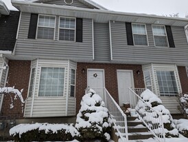 Building Photo - 385 N 700 E