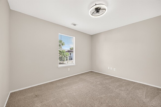 Building Photo - 4115 Sand Ripple Ln