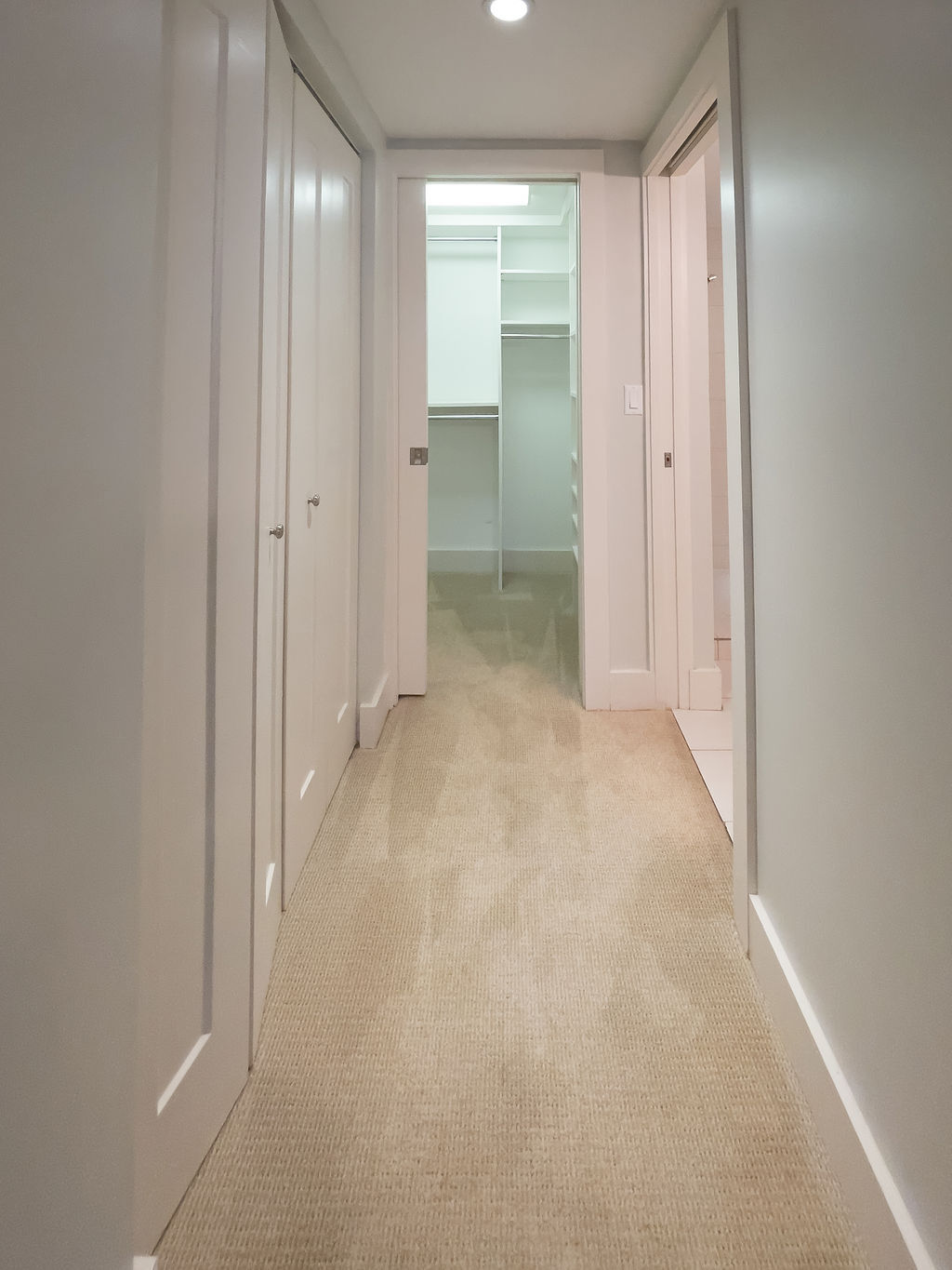 Building Photo - 64 Isle Of Venice Dr