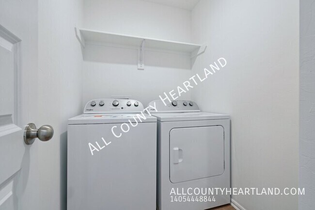 Building Photo - 12112 SW 36th St