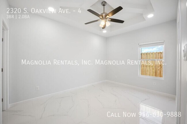 Building Photo - 2320 S Oakview Dr