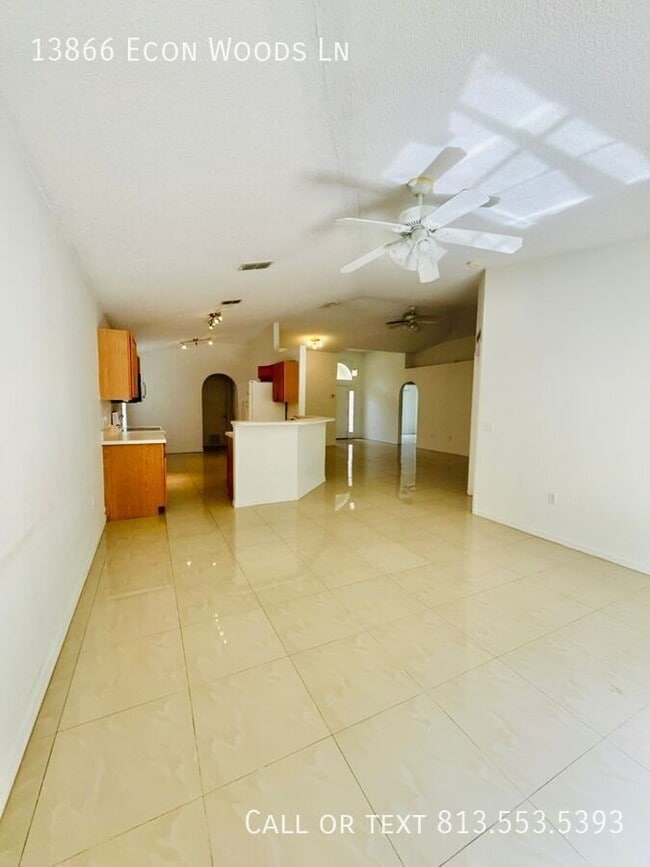 Building Photo - 13866 Econ Woods Ln