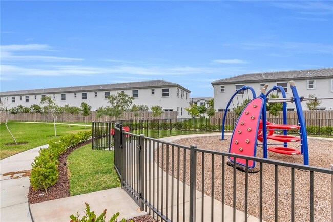 Building Photo - 16264 SW 292nd St