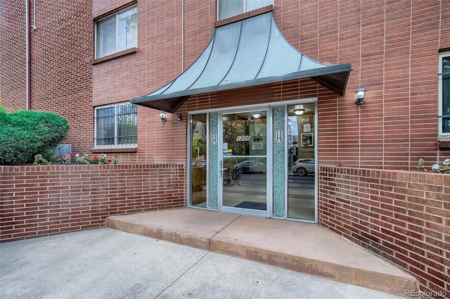 Exterior - 1200 N Emerson St