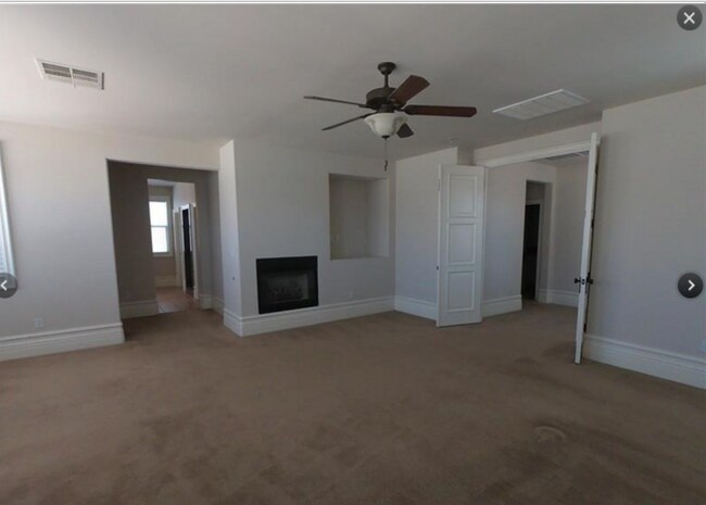 Building Photo - 496 Via Palermo Dr