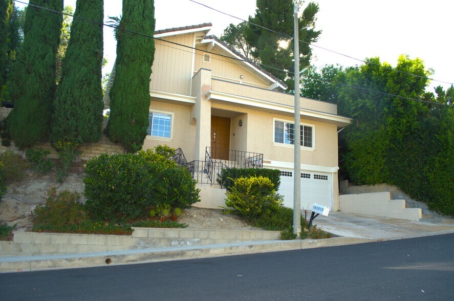 Building Photo - 22234 Miston Dr