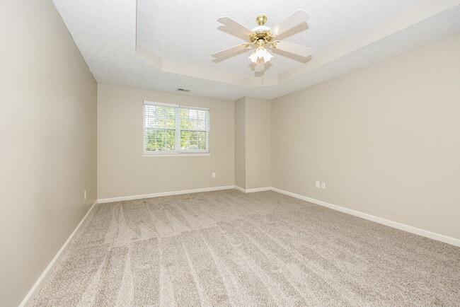 Building Photo - 607 Doral Pointe