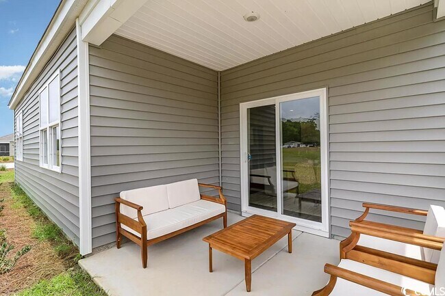 Building Photo - 227 Londonshire Dr
