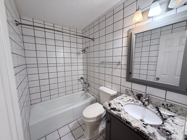 Building Photo - Home for Rent