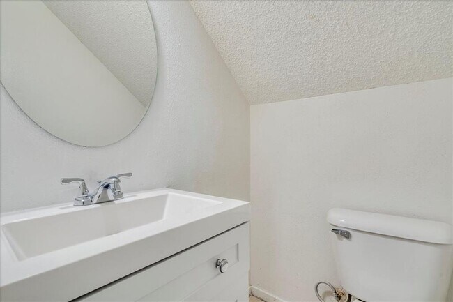 Building Photo - 12304 Tipperary Cove