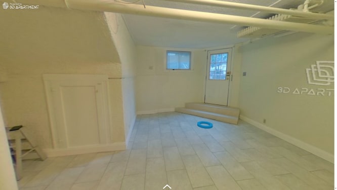 Building Photo - 44 Maple St