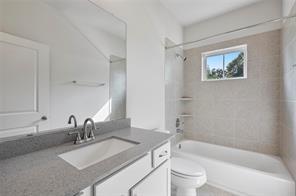 Building Photo - 6037 Cypress St
