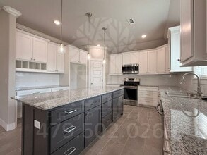 Building Photo - Single-Family Home- Stunning Kingston Plan