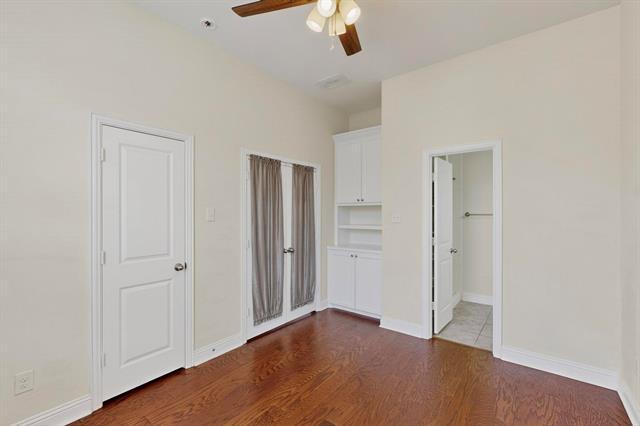 Building Photo - 1009 Mesa Crest Dr