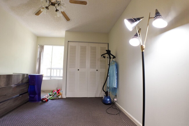 Building Photo - 2274 Discovery Cir W