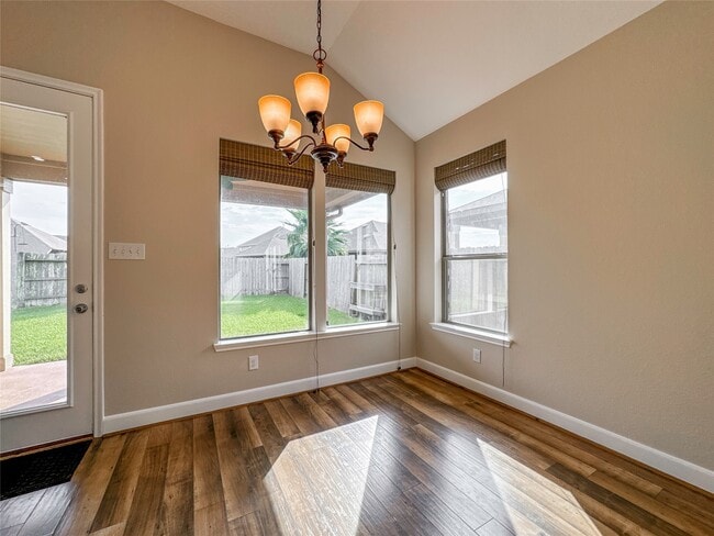 Building Photo - 1613 Cintola Ln