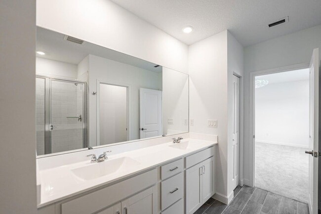 Building Photo - 3538 Angler Dr