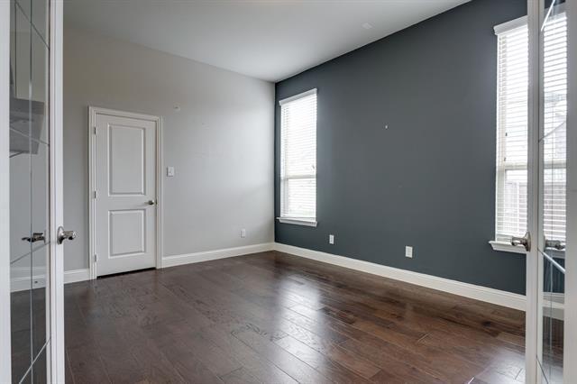 Building Photo - 3521 Camden Dr