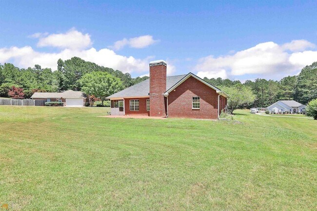Building Photo - 100 Riverside Walk