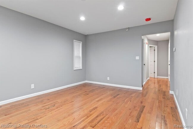 Building Photo - 20172 Stotter St