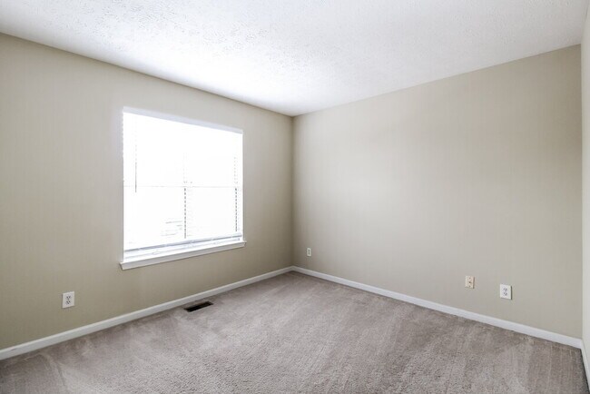 Building Photo - 3998 Oak Glenn Dr