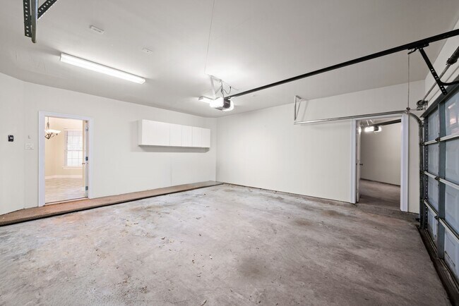 Building Photo - 14218 Baron Oaks Dr