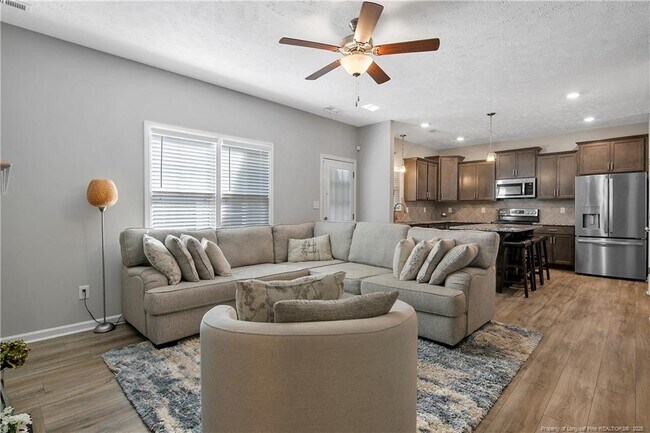 Building Photo - 4631 Cedar Pass Dr