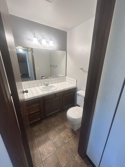 half bath - 2115 Pleasanton St