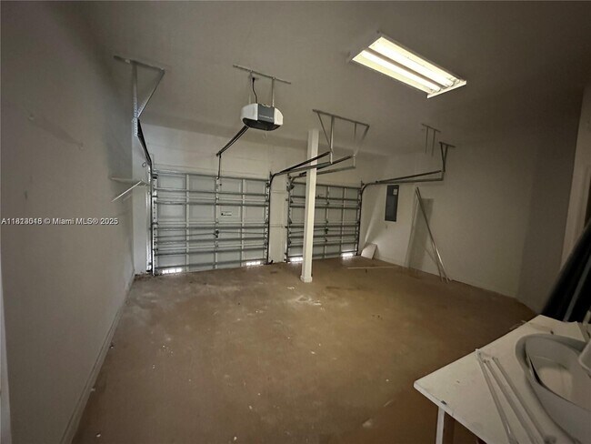 Building Photo - 3529 SW 169th Terrace