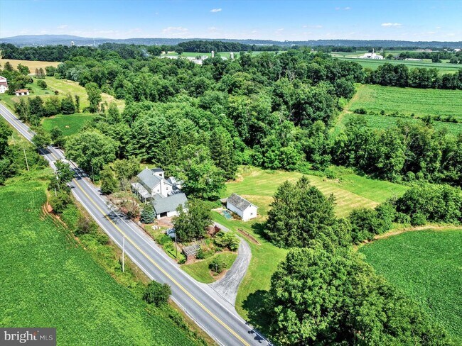 Building Photo - 4551 Colebrook Rd