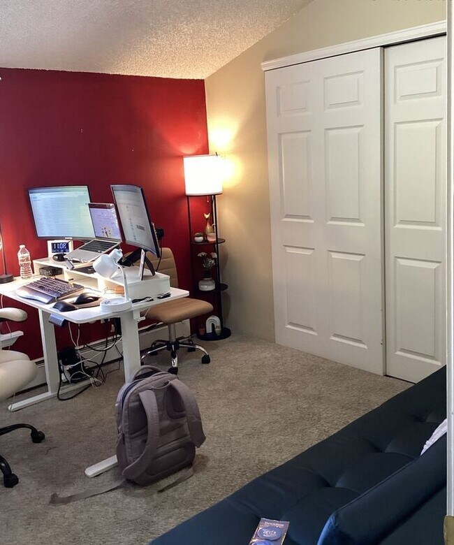 Building Photo - First two weeks free!!! Recently Upgraded 2 Bedroom Apt Near Horsetooth!