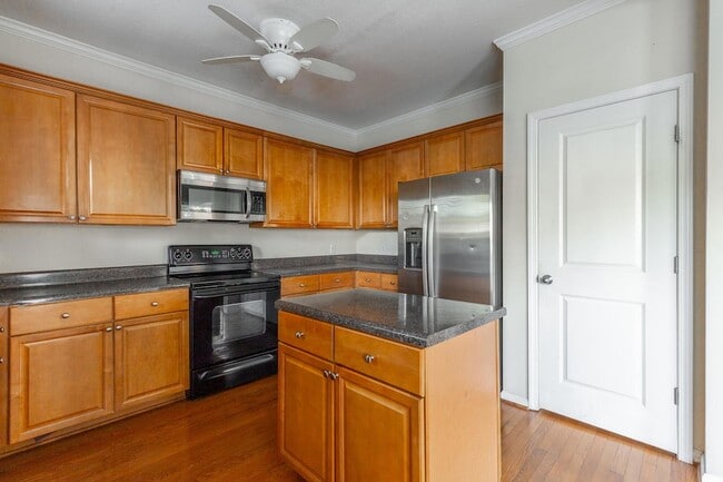 Building Photo - 4102 Regency Ct