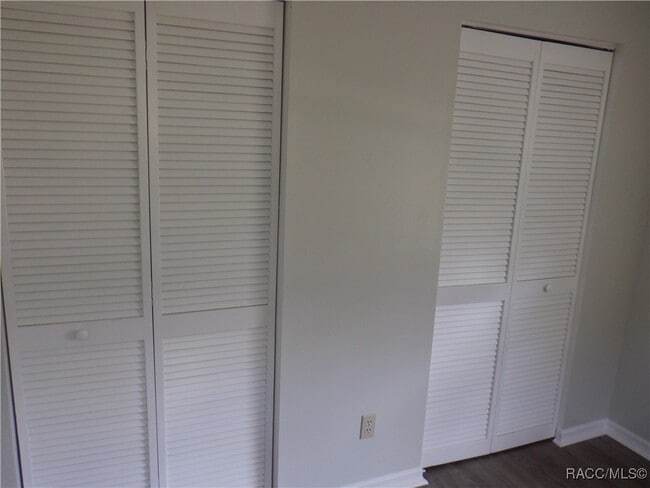 Building Photo - 4441 S World Way