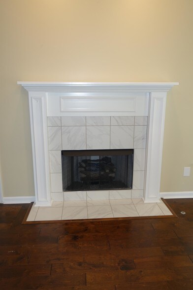 gas fireplace - 104 Read Tavern Rd
