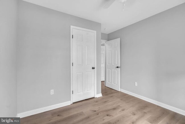 Building Photo - 8720 Sugarwood Ct