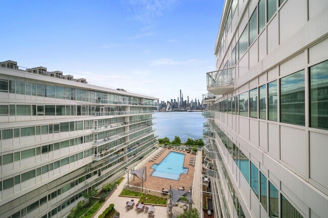 Building Photo - 800 Ave at Port Imperial