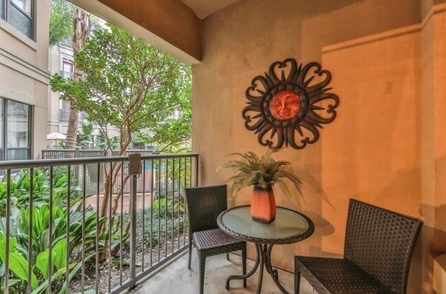 Building Photo - 1901 Post Oak Blvd