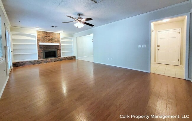 Building Photo - 3905 Whispering Heights Dr