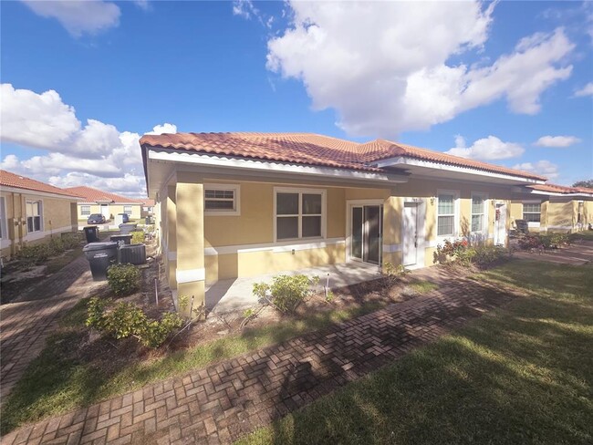 Building Photo - 1595 Cumin Dr