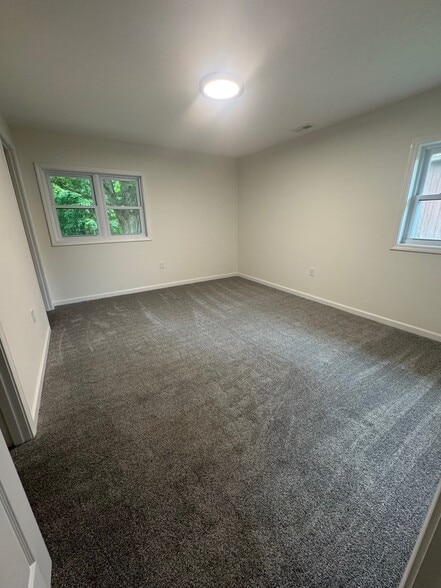 Building Photo - 701 Ravine Park Blvd