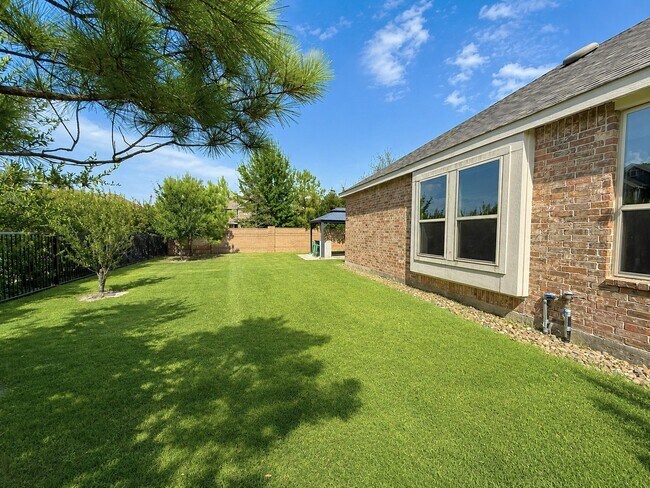 Building Photo - 15230 Stuart Bat Cave Ln