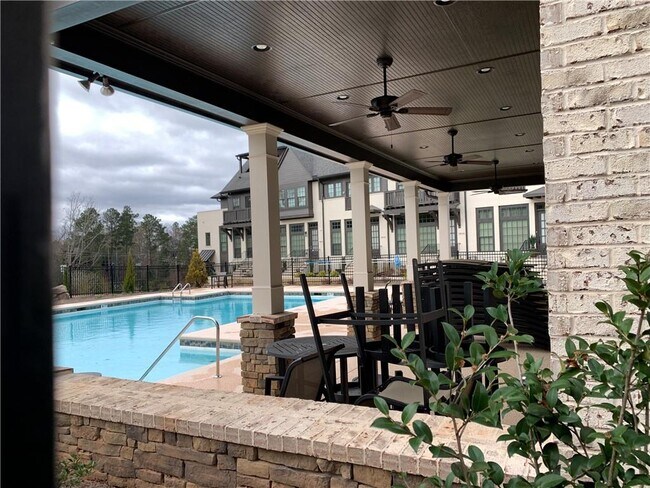 Building Photo - 6428 Canopy Dr