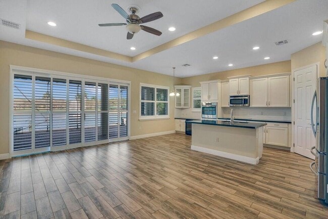 Building Photo - 2863 Bellarosa Circle
